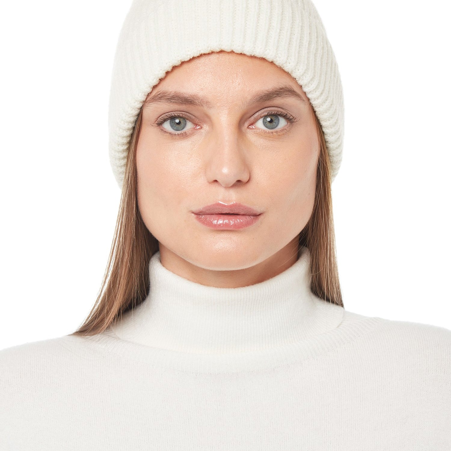 Clarissa Beanie in Ivory