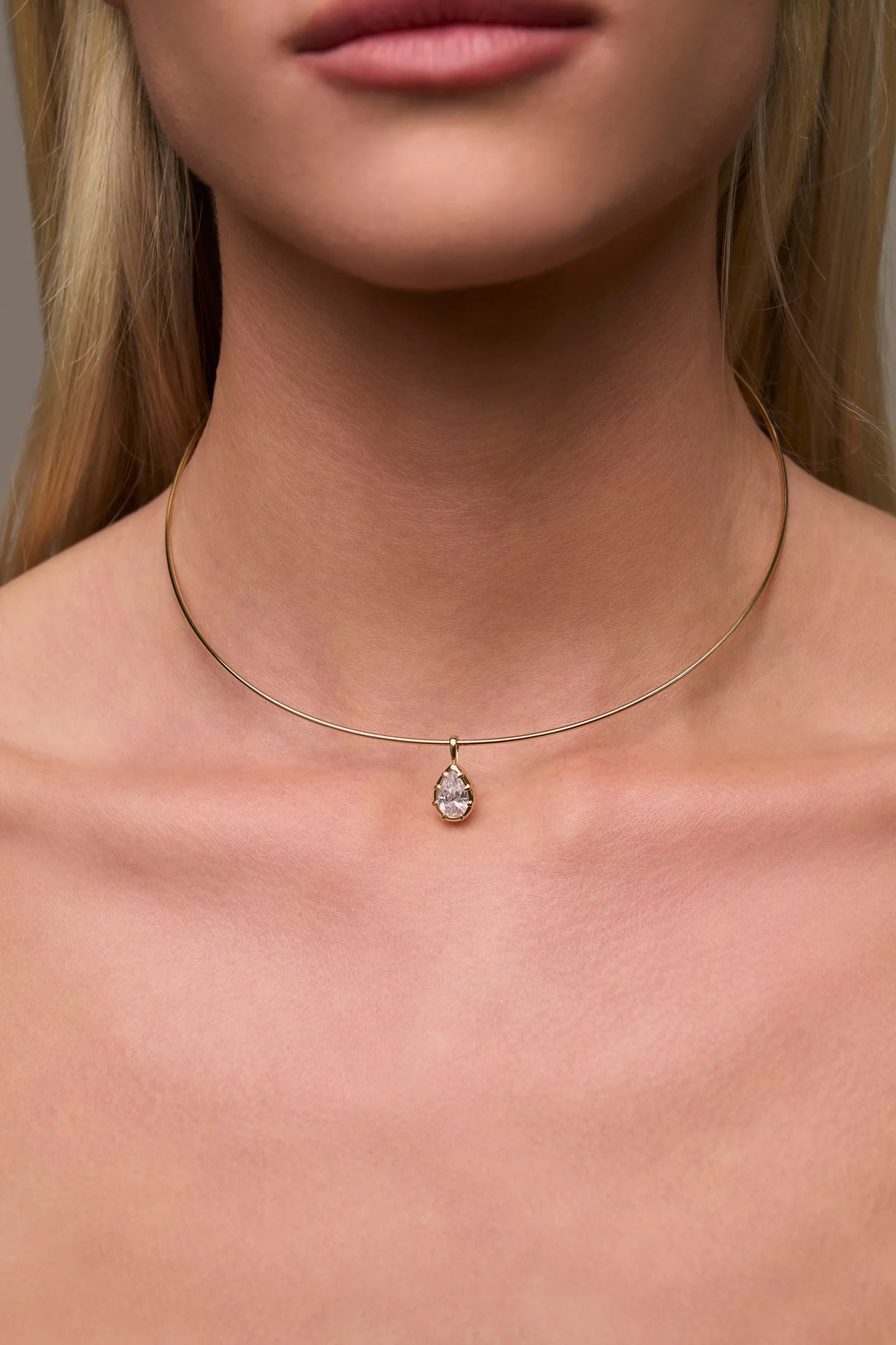 Remi Pear Collar - Gold